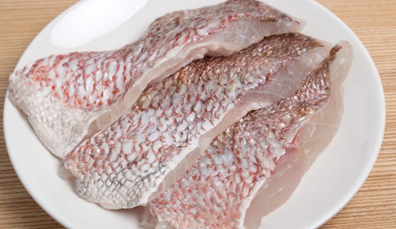 Snapper fillets skin on